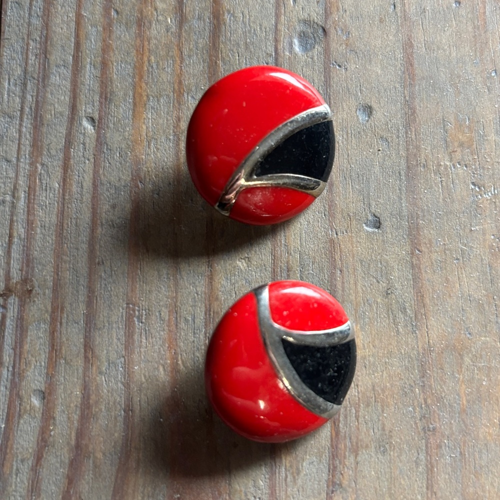 Vintage Red and Black Button Earrings